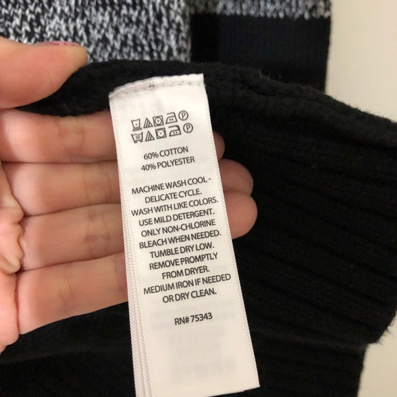 NWT Tahari Chunky Knit Cardigan Hooded M - Picture 10 of 11